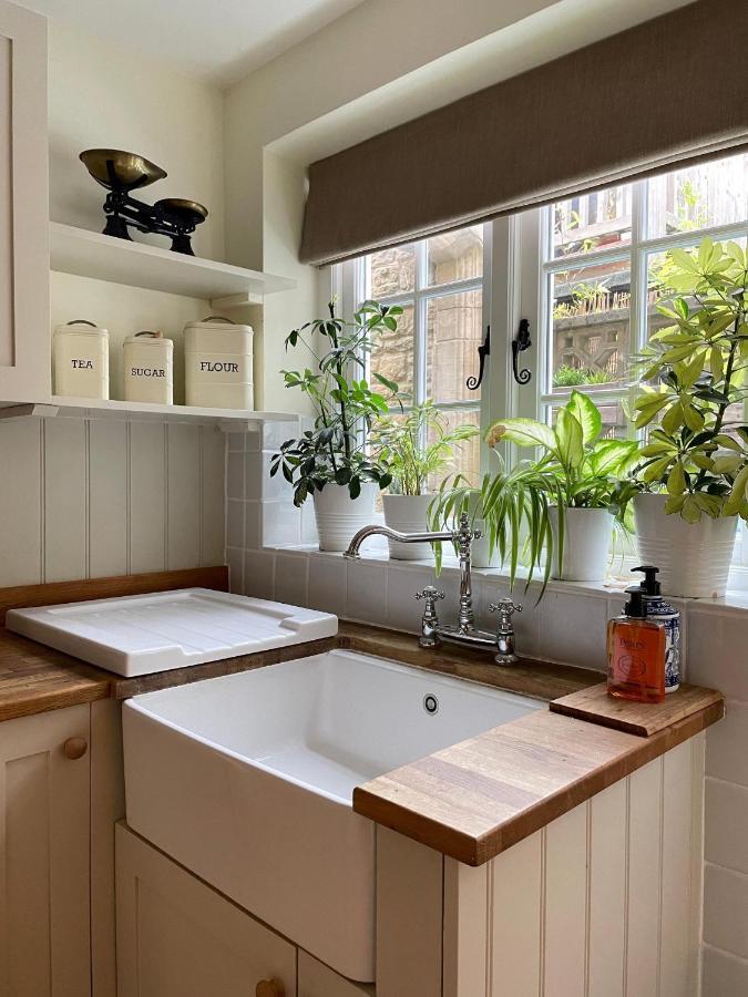 Charming Cottage In The Heart Of Sherborneシャーボーン エクステリア 写真